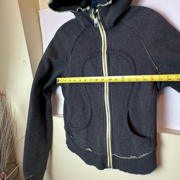 Lululemon RARE Scuba Raw Edge Round Hem Hoodie Jacket Zip Cotton Fleece Ribbed - Picture 14 of 15